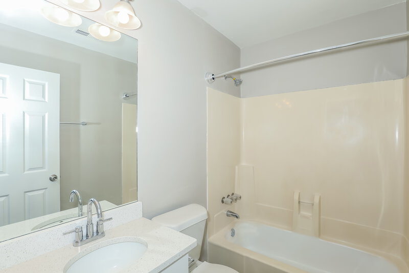 2,220/Mo, 102 Dove Rise Peachtree City, GA 30269 Bathroom View