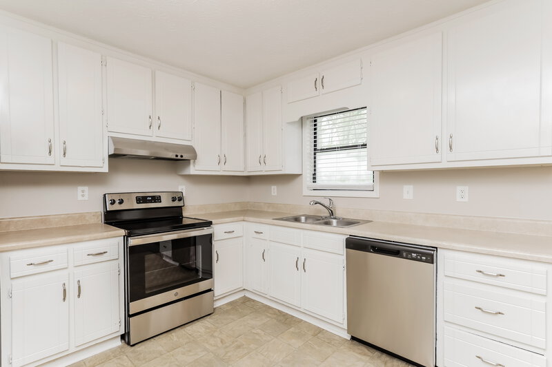 1,725/Mo, 4031 Cindy Dr Douglasville, GA 30135 Kitchen View