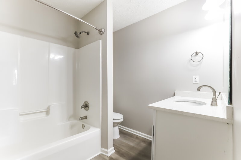 2,005/Mo, 3092 Sentinel Cir Lawrenceville, GA 30043 Bathroom View