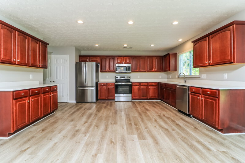 2,440/Mo, 495 Branch Valley Dr Dallas, GA 30132 Kitchen View 2