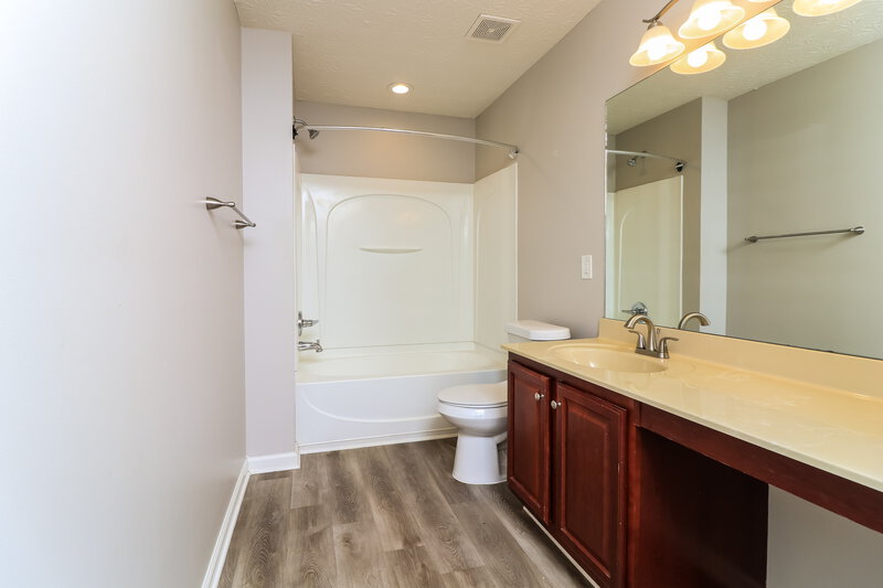2,440/Mo, 495 Branch Valley Dr Dallas, GA 30132 Bathroom View