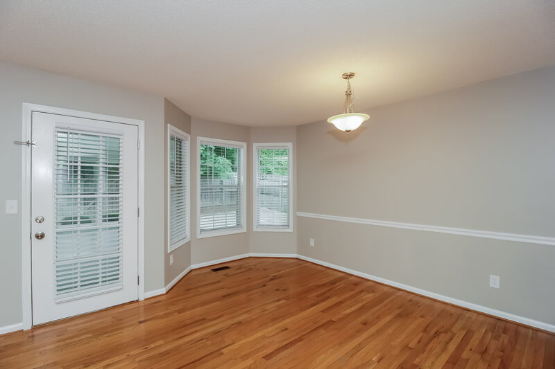 2,520/Mo, 426 Ivy Crest Dr Dallas, GA 30157 Dining Room View 2