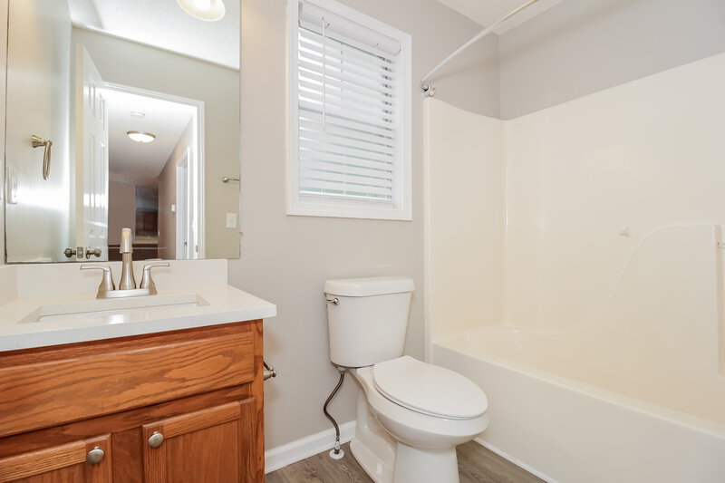 2,520/Mo, 426 Ivy Crest Dr Dallas, GA 30157 Bathroom View
