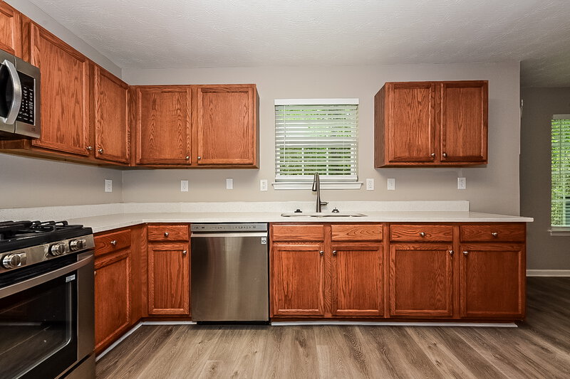 3,890/Mo, 2530 Walter Way Stockbridge, GA 30281 Kitchen View 2