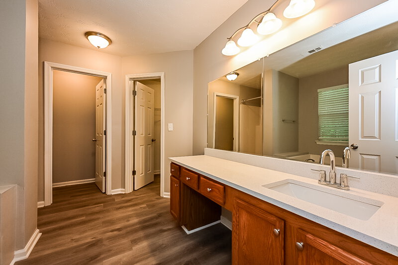 3,890/Mo, 2530 Walter Way Stockbridge, GA 30281 Main Bathroom View