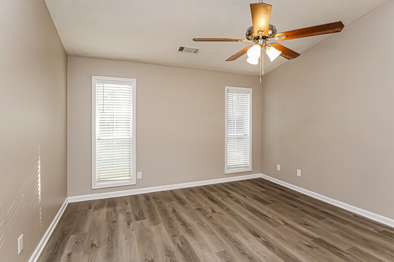 1,940/Mo, 275 Paris Dr Lawrenceville, GA 30043 Main Bedroom View