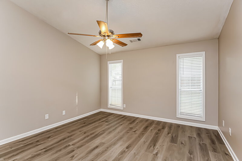 1,940/Mo, 275 Paris Dr Lawrenceville, GA 30043 Main Bedroom View 4