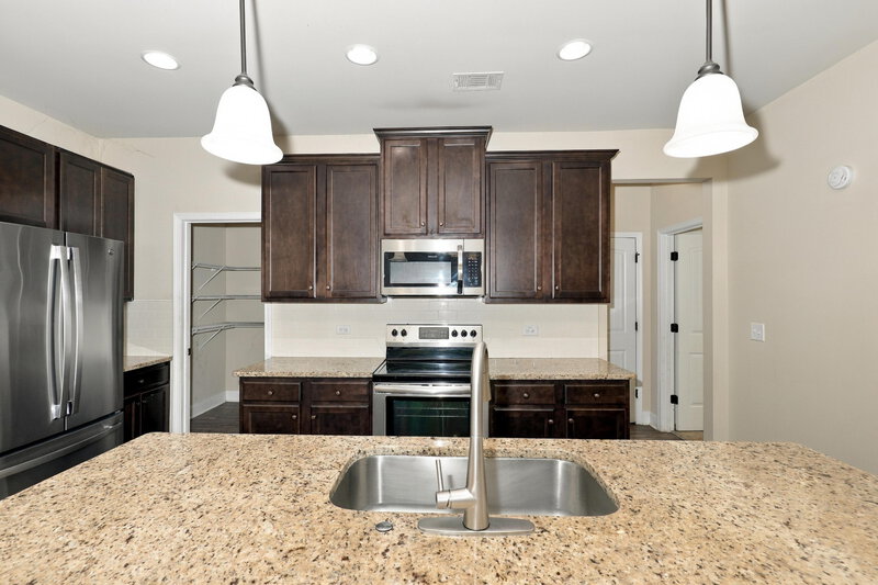 2,400/Mo, 2301 Church St Hampton, GA 30228 Kitchen View 2