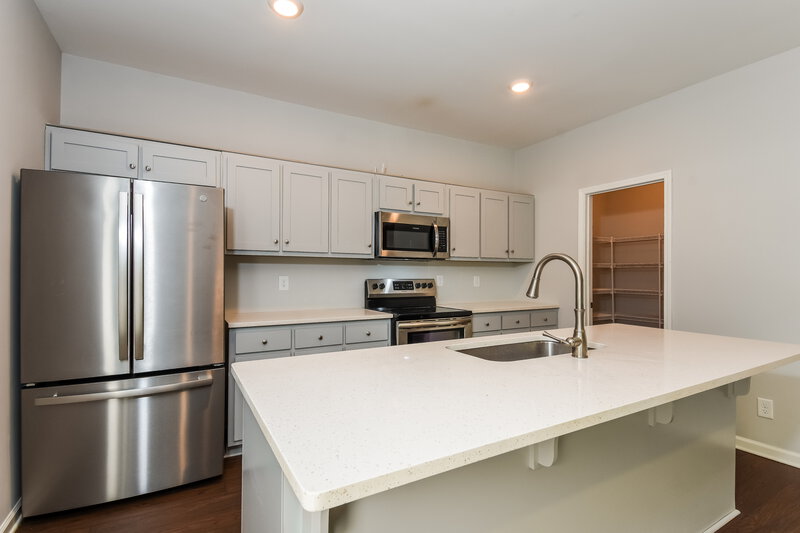 1,985/Mo, 155 Waters Edge Pkwy Temple, GA 30179 Kitchen View