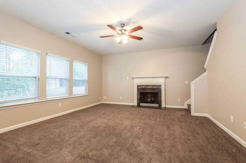 3,580/Mo, 3584 Elk Horn Trl SW Atlanta, GA 30349 Living Room View