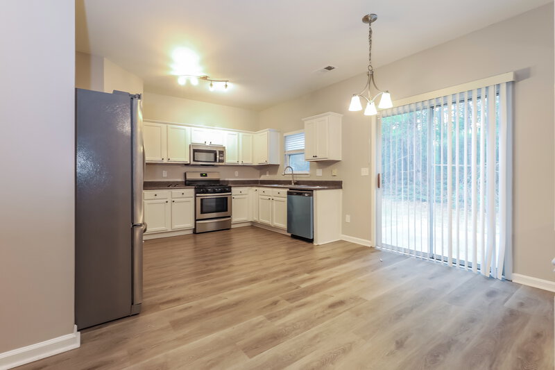 3,580/Mo, 3584 Elk Horn Trl SW Atlanta, GA 30349 Dining Room View