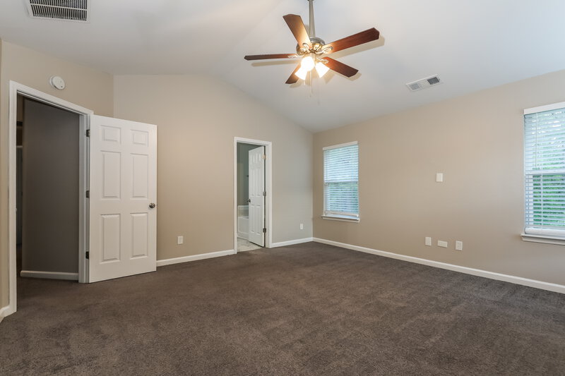 3,580/Mo, 3584 Elk Horn Trl SW Atlanta, GA 30349 Main Bedroom View 2