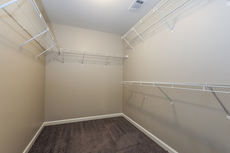 3,580/Mo, 3584 Elk Horn Trl SW Atlanta, GA 30349 Walk In Closet View