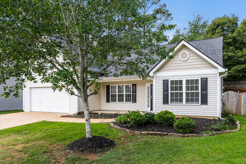 2,060/Mo, 225 Comet Ct Dallas, GA 30157 Front View