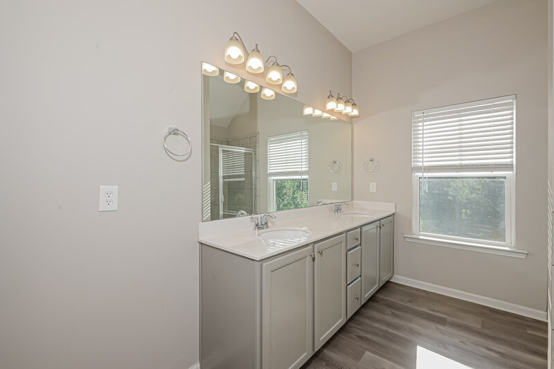 2,590/Mo, 6755 Hill Rock Ln Fairburn, GA 30213 Main Bathroom View