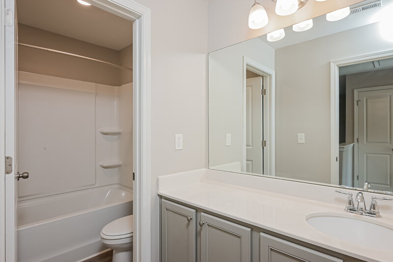 2,590/Mo, 6755 Hill Rock Ln Fairburn, GA 30213 Bathroom View