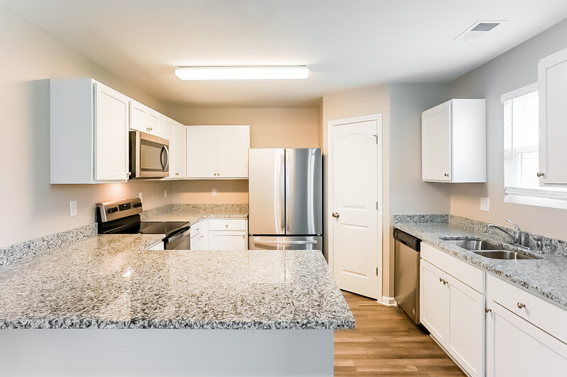 1,775/Mo, 451 ABEER Street Temple, GA 30179 Kitchen View