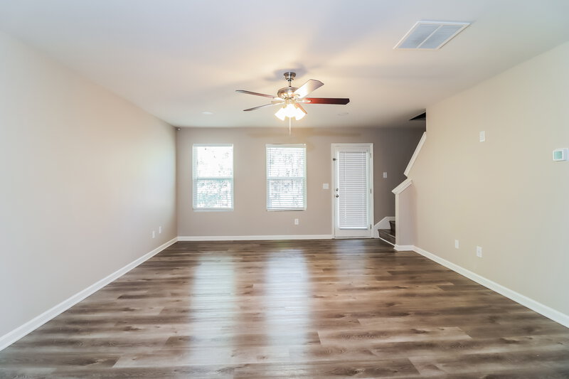 1,800/Mo, 170 Alton Cir Villa Rica, GA 30180 Living Room View