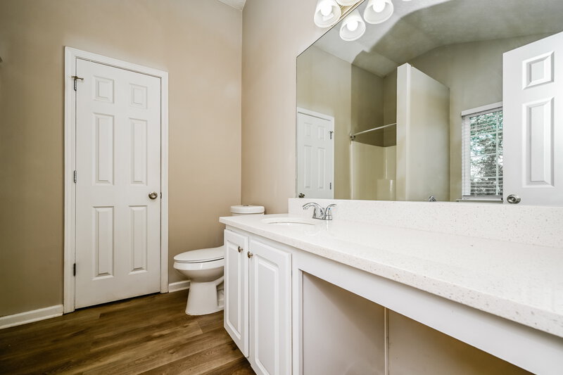 2,175/Mo, 2941 Partin Pl Ellenwood, GA 30294 Main Bathroom View