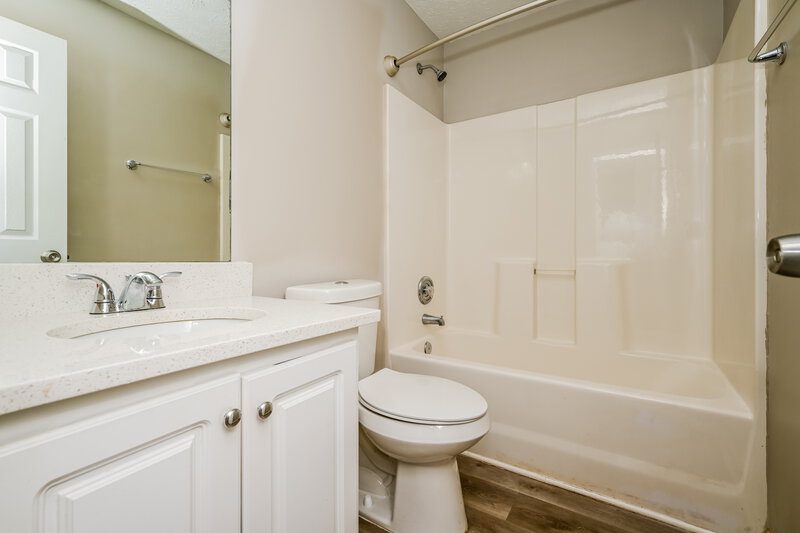 2,175/Mo, 2941 Partin Pl Ellenwood, GA 30294 Bathroom View