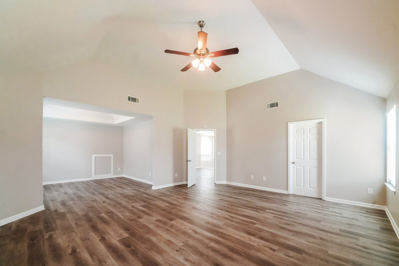 2,520/Mo, 4429 Estate St South Fulton, GA 30349 Family Room View