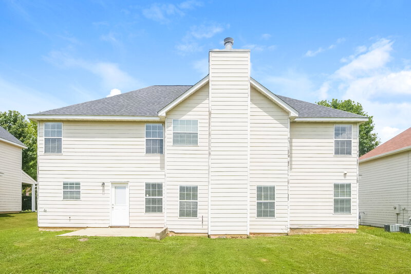 2,520/Mo, 4429 Estate St South Fulton, GA 30349 Rear View