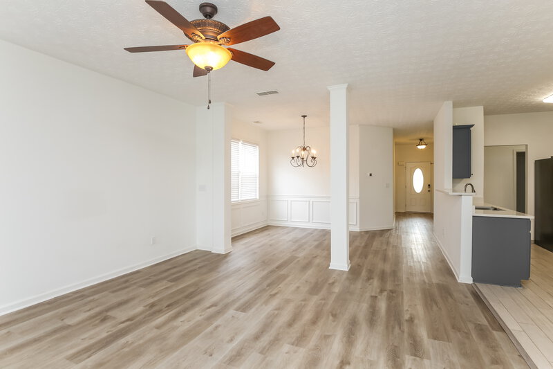 2,080/Mo, 610 Clairidge Ln Lawrenceville, GA 30046 Family Room View