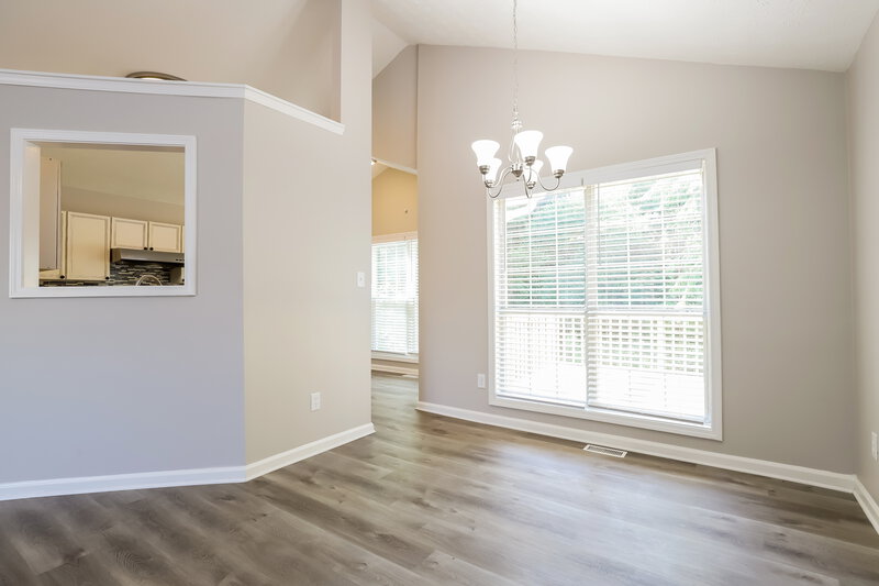 2,225/Mo, 1393 Richland Creek Trl Sugar Hill, GA 30518 Dining Room View