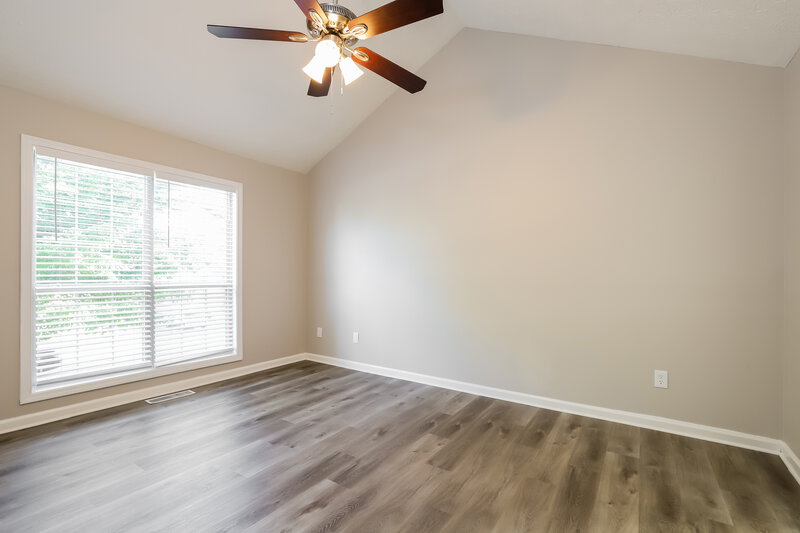 2,225/Mo, 1393 Richland Creek Trl Sugar Hill, GA 30518 Main Bedroom View 2