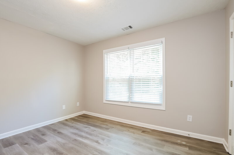 2,225/Mo, 1393 Richland Creek Trl Sugar Hill, GA 30518 Bedroom View
