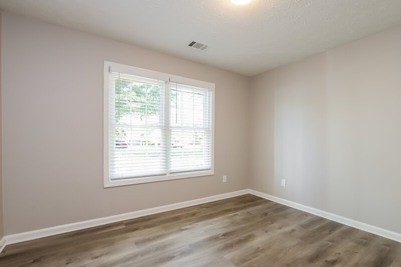 2,225/Mo, 1393 Richland Creek Trl Sugar Hill, GA 30518 Bedroom View 2