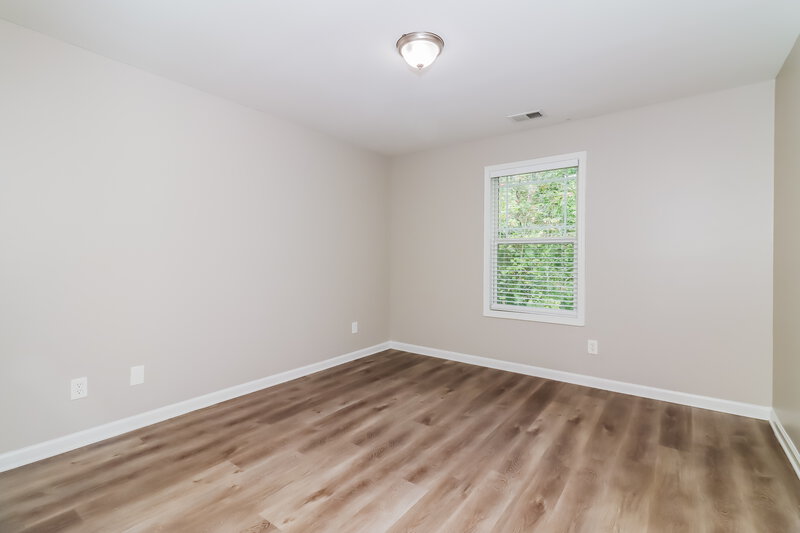 2,275/Mo, 657 Amberwood Dr Villa Rica, GA 30180 Bedroom View 3