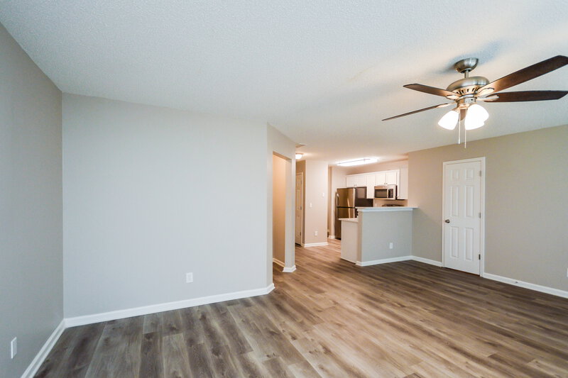 1,840/Mo, 35 Fieldview Ln Covington, GA 30016 Living Room View