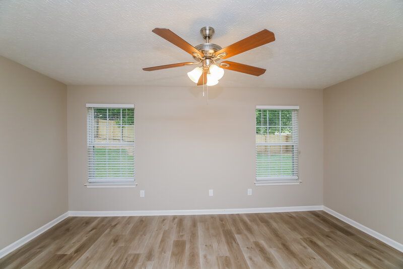 2,045/Mo, 100 St Ann Cir Dallas, GA 30157 Main Bedroom View