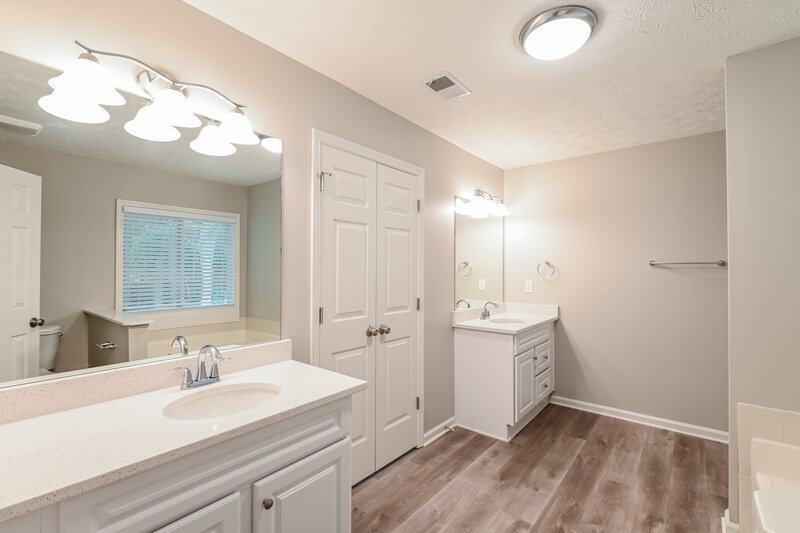 2,435/Mo, 1910 Meadowchase Ct Snellville, GA 30078 Main Bedroom View 3