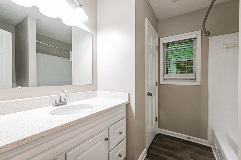 2,395/Mo, 1910 Meadowchase Ct Snellville, GA 30078 Bathroom View