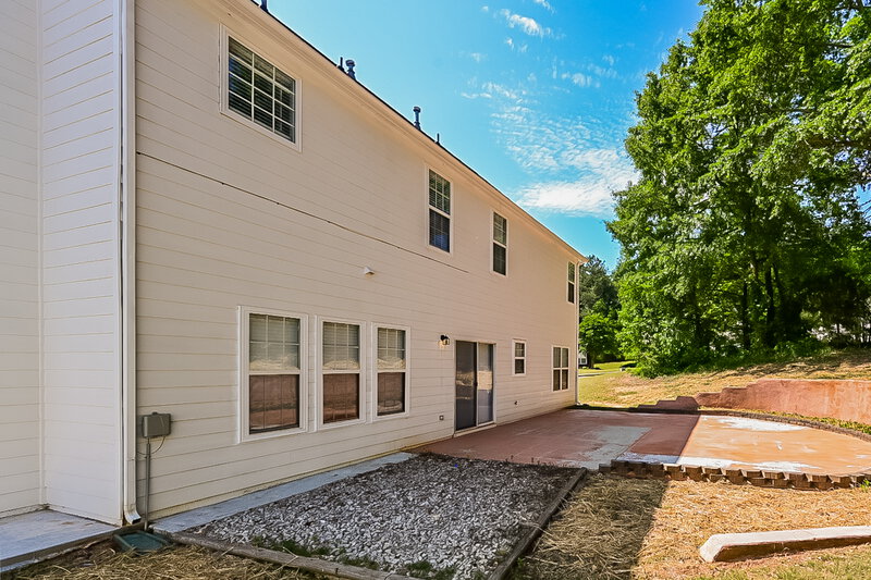 2,350/Mo, 135 Greenland Dr McDonough, GA 30253 Rear View