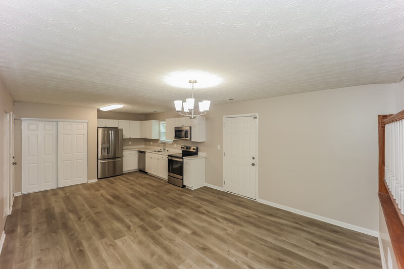 1,875/Mo, 216 Slicky Rock Ct Riverdale, GA 30274 Dining Room View