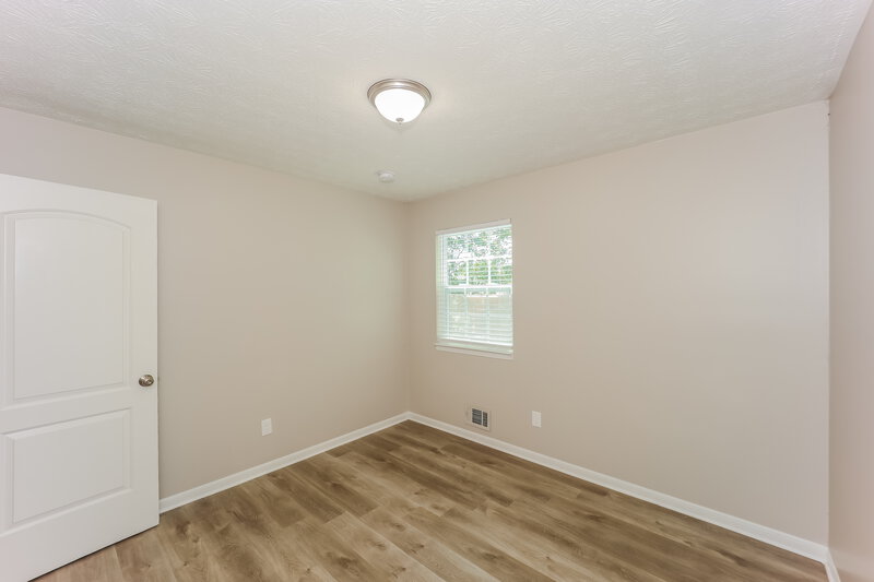 1,875/Mo, 216 Slicky Rock Ct Riverdale, GA 30274 Bedroom View 2
