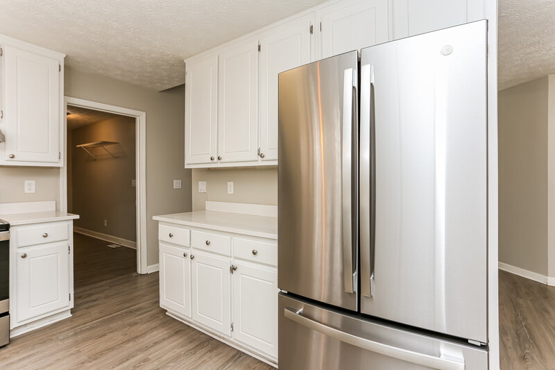 1,850/Mo, 304 Mary Alice Dr Winder, GA 30680 Kitchen View