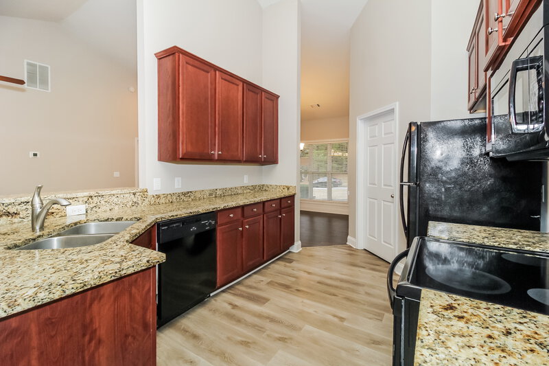 1,830/Mo, 205 Westridge Cir Dallas, GA 30132 Kitchen View
