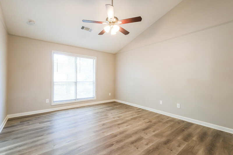 2,230/Mo, 5912 Sycamore Ridge Dr Sugar Hill, GA 30518 Main Bedroom View
