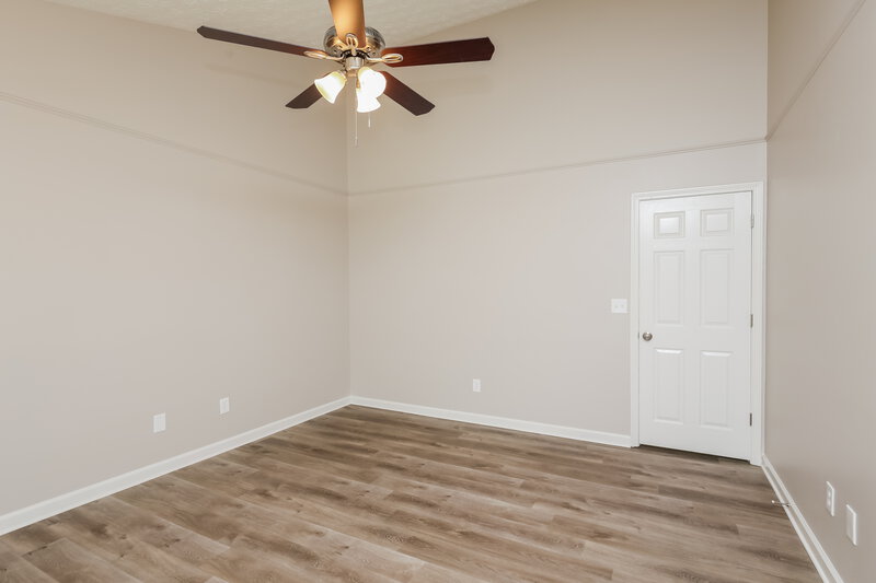 2,260/Mo, 5912 Sycamore Ridge Dr Sugar Hill, GA 30518 Main Bedroom View 2