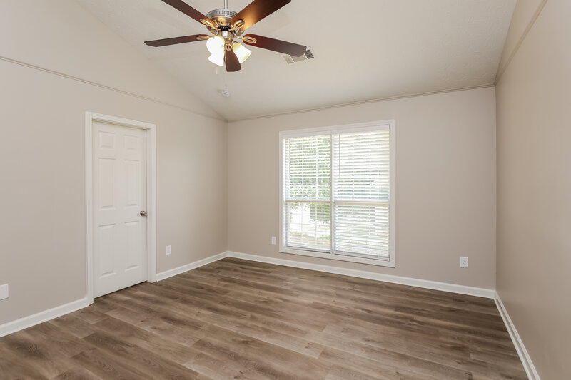 2,260/Mo, 5912 Sycamore Ridge Dr Sugar Hill, GA 30518 Bedroom View 2