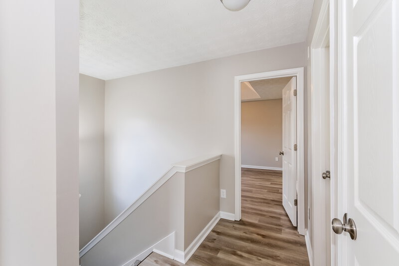 1,685/Mo, 150 N Greenfield Cir Covington, GA 30016 Loft View