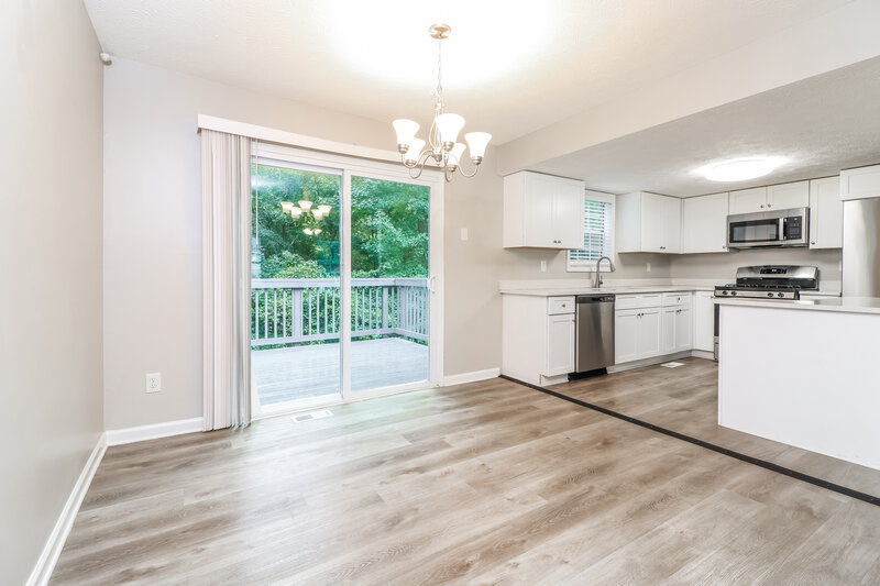 2,190/Mo, 2405 Betsy Ct SW Marietta, GA 30008 Dining Room View