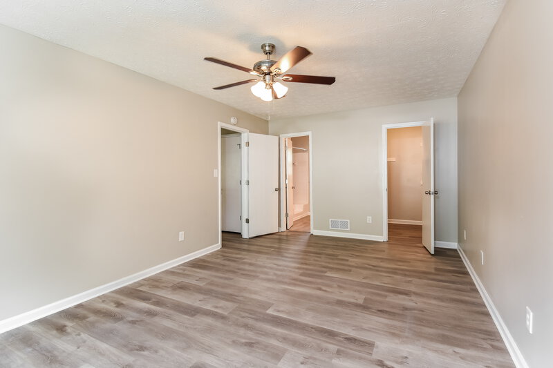 2,335/Mo, 2405 Betsy Ct SW Marietta, GA 30008 Main Bedroom View 2