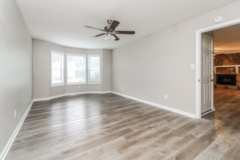 2,190/Mo, 2405 Betsy Ct SW Marietta, GA 30008 Main Bedroom View