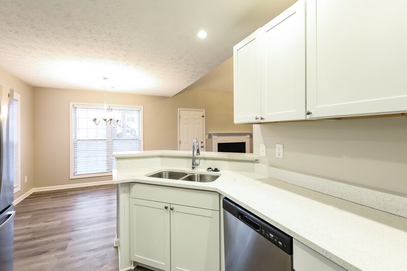 2,790/Mo, 1461 Starling Ct Hampton, GA 30228 Kitchen View