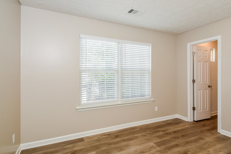1,950/Mo, 966 Windcroft Cir NW Acworth, GA 30101 Bedroom View 2